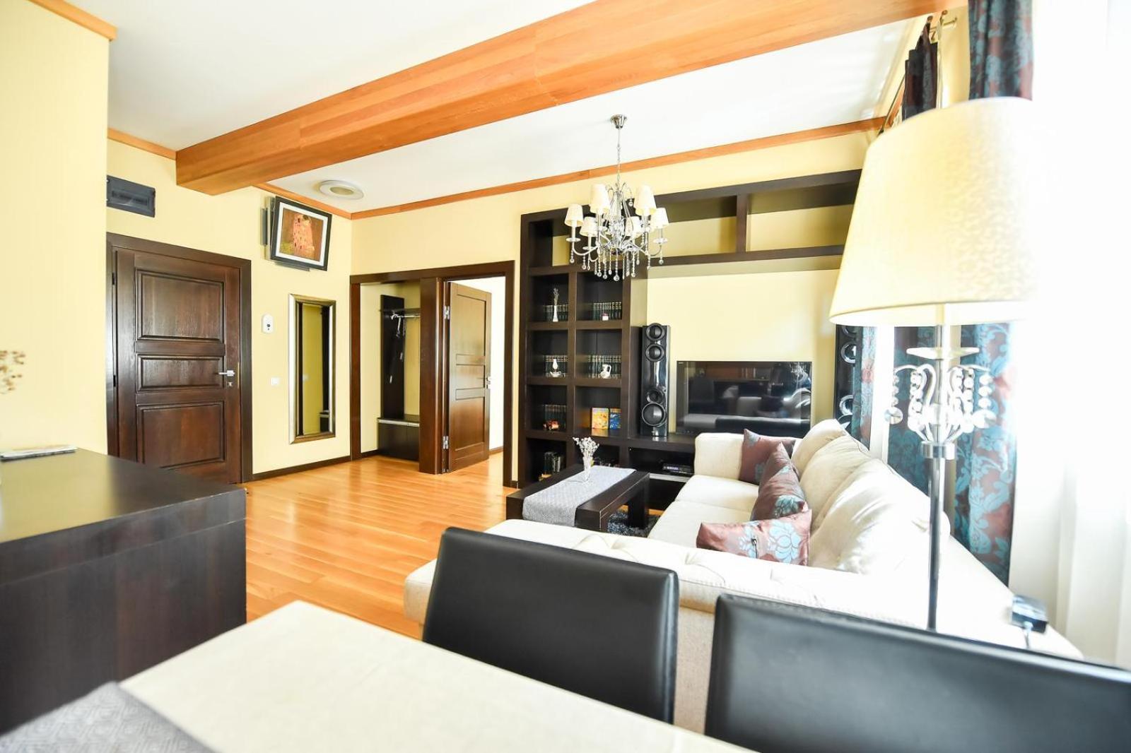 Luxury Apartment Brasov Exterior photo